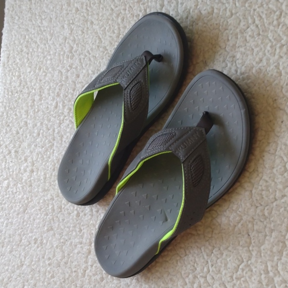 Kumny Gray & Green Sandals/Flip Flops  10.5